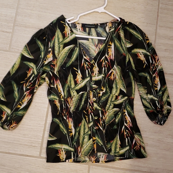 BCBG Top - Picture 2 of 6